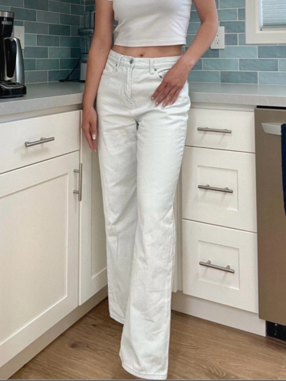 Uniqlo Women's Straight-Leg Jeans in White